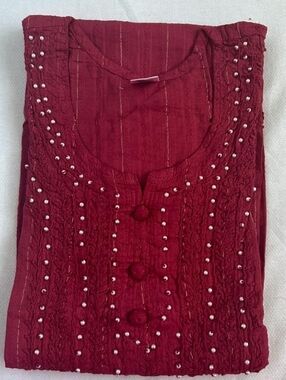Women’s Cotton Chikankari Kurta With Pearls